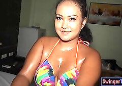 Chubby Thai BBW cutie happy end massage sex for her customer