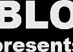 Tiny teen Gina and breasty mother I'd like to fuck Alexis are different age but they love the same thing: Large ebony jock. They wander into an a