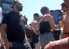 Street gargle and stroke