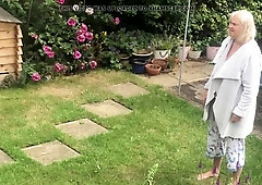 Neighbors Large Saggy Boobs What Bra/Cup Size Do We Think. That Babe Truly Catches Me!!!