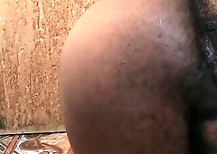 Let me sit this beautiful hairy asshole on your face and sniff it🍽