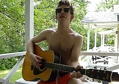 Maverick Men The Amazing Singing Breeding Bottom Boy