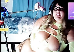 Hawt underware streamer bulky thick hips