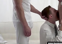 Jock Mormon's raw drilling after a blowjob from a guy