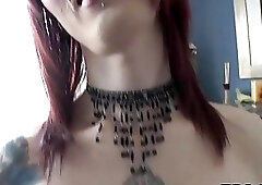 Anal dildo in tranny ass