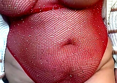 Australian BBW with big boobs gives blowjob