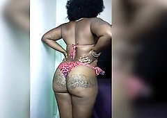 Look at this booty clap in my red bikini whilst I just stand here with my hands on my haunches. U don't merit to look away. Tip 1st, then maybe I