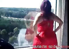 Granny likes to shake her butt and play in the sexy tub and take nice shower