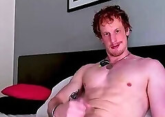 Jerking While I Read Your Comments From Online