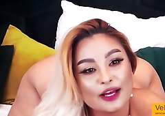 Officially distributed private LiveJasmin performances.