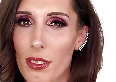 TS Melanie Brooks wanking while banging