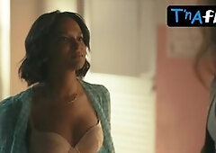 Soraia Tavares Underwear Scene  in A Fazenda