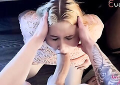 Came home and sucked below the table (Evolova)