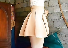 I Indeed couldn't hold it anymore so I Already peed here in the room