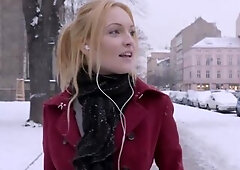 Confrontation between tourist and neighbor leads to anal sex