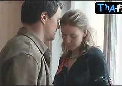 Irina Starshenbaum Sexy Scene  in Nadvoye