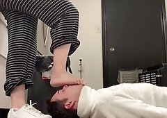 Sniffing girlfriend’s feet after that babe wears smelliest shoes