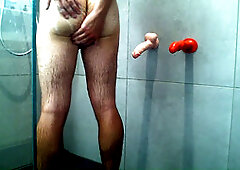 Swiss dad Constant12 explores solo pleasures in the shower