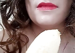 Mandy, Joi en Español dame tu leche caliente en mi boca amor