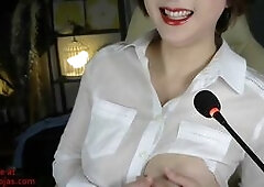Korean Milf camgirl shows her sexy big boobs