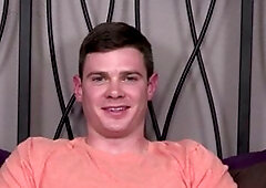 Solo: Avery's Relaxed Attitude in Front of the Camera