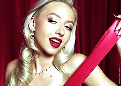 Teen pays tribute to the iconic Marilyn