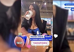 Colombiana se pone muy cachonda en un centro comercial de Bogotá - ALEJANDRA PALACIOS