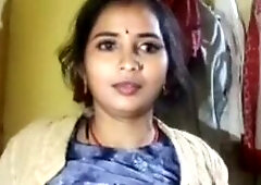 Gouthami reddy manthena showing pink bra and Big milky boobs in bedroom video viral