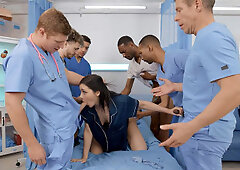 Valentina Nappi is sucking cocks in the hospital