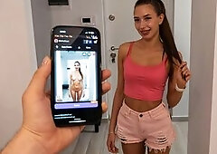 Laura just moved into a new apartment block and was lucky to meet her hot neighbor in the parking lot. After a quick chat about parking rules, she sho