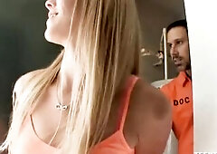 Sydney Cross Is Horny To Suggest A Tugjob