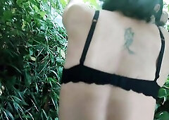 This babe knew exactly what that babe was doing… and I couldn’t stop ????