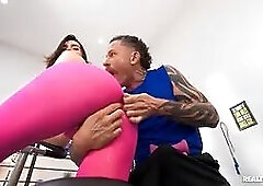 Gym Routine Turns Raunchy / Reality Kings