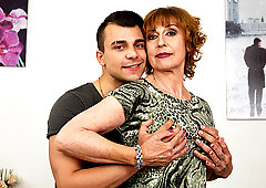 Naught Mature Lady Playing With Her Toy Boy - MatureNL