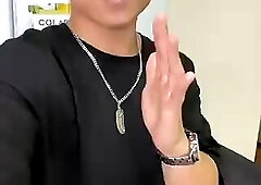 A Chinese Muscle Man Cam Show with Sexy Underwear