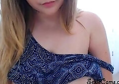 Blonde With Big Boobs Loves Masturbating At Sexiecams.Com