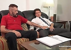 Young Cedric Barebacks Daddy Migue