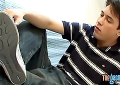 Abnormal homo guy fumbles his soles and milks trouser snake solo