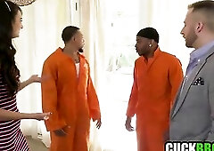 Cuck Sharing Hotwife With Ebony Convicts At Big