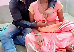 Indian Beautiful Muslim Babe Gets Booty Fucked By Tailor