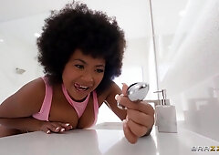 Avery Jane, Scott Nails And Sports Bra - Detecting Some Ass Of