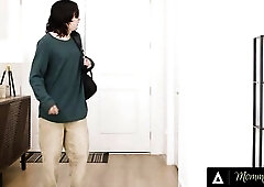 Redhead mother I'd like to fuck Is Caught Exposed