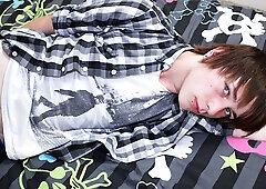 Devon Likes Some Hole Play While He Jerks It - Devon Stevens Jerks