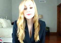 Beauty babe striptease phone call sex - yourpornvideos