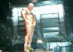 Bodybuilder Muscle Worship - Beto