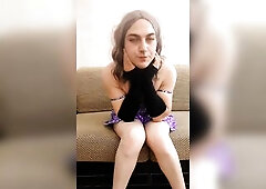 Lovelious Whispers Dance In The Darksome