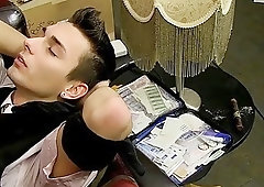 Robbie Anthony slides his big cock in skinny twinks asshole