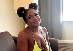 U're my boyfriend’s superlatively good ally and u stop by the abode to hang out with him. This chab's still at work, like this chab always