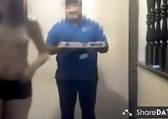 Delivery man gets a blowjob