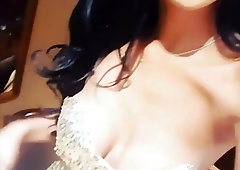 Crazy Traps Street Employees Seeking Customers and Deep-Throat their Lollipops